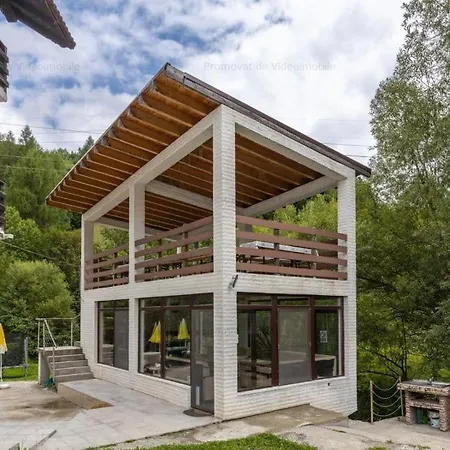 Pensiunea Casa Beatrice Guest house *